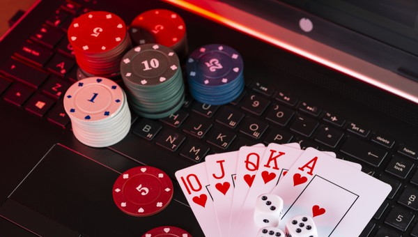 Major Benefits Of Playing Casino Games- Online