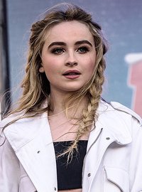 What Sign Is Sabrina Carpenter? Astrology Reveals All